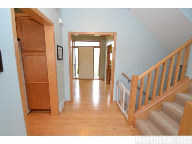 13160 Drumcliffe Path, Rosemount, MN 55068 photo 2