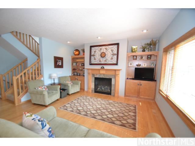 13160 Drumcliffe Path, Rosemount, MN 55068 photo 3