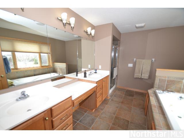13160 Drumcliffe Path, Rosemount, MN 55068 photo 10