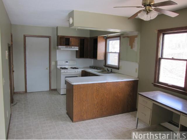 8965 Ivanhoe Trl, Faribault, MN 55021 photo 16