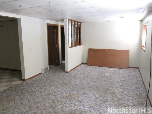 8965 Ivanhoe Trl, Faribault, MN 55021 photo 6