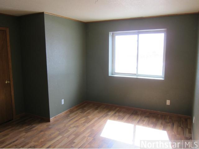 8965 Ivanhoe Trl, Faribault, MN 55021 photo 4