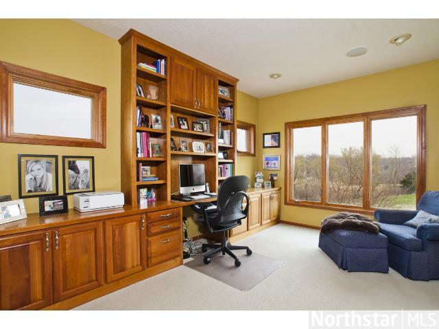 2940 Becker Rd, Maple Plain, MN 55359 photo 10