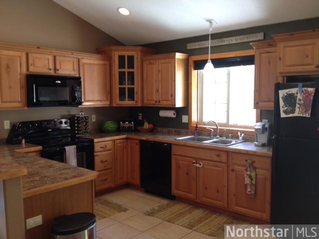 19020 Woods Edge Trl, Brainerd, MN 56401 photo 2