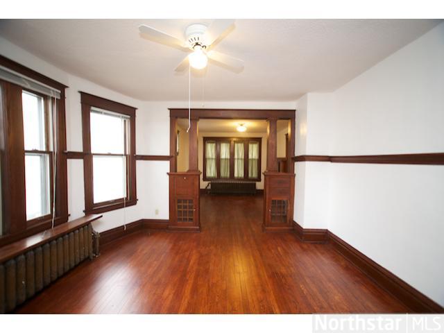 954 3rd St E, Saint Paul, MN 55106 photo 3