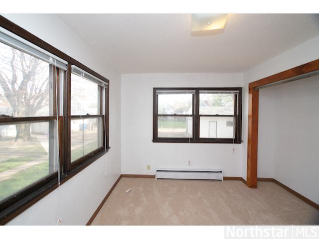 954 3rd St E, Saint Paul, MN 55106 photo 6