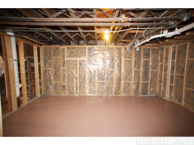 954 3rd St E, Saint Paul, MN 55106 photo 12