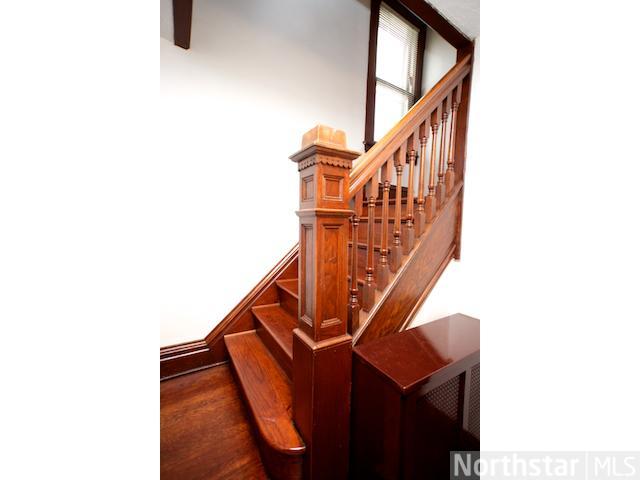 954 3rd St E, Saint Paul, MN 55106 photo 4