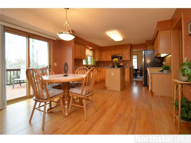 4183 Pond Wynde S, Saint Paul, MN 55122 photo 2