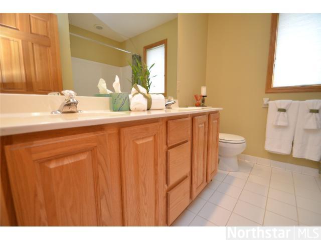 4183 Pond Wynde S, Saint Paul, MN 55122 photo 16