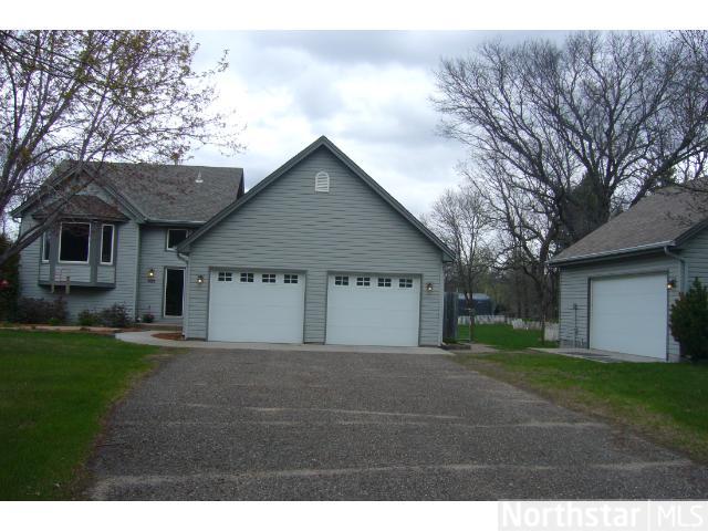 855 201st Ln NE, Cedar, MN 55011 photo 1