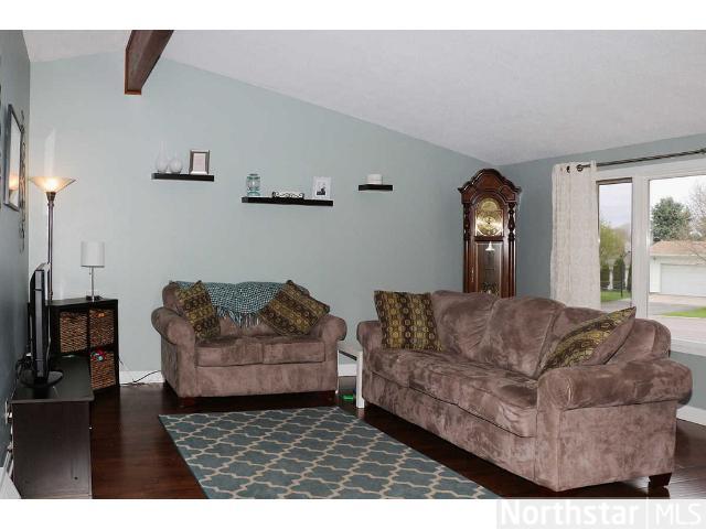 51 Allen Path, Faribault, MN 55021 photo 4