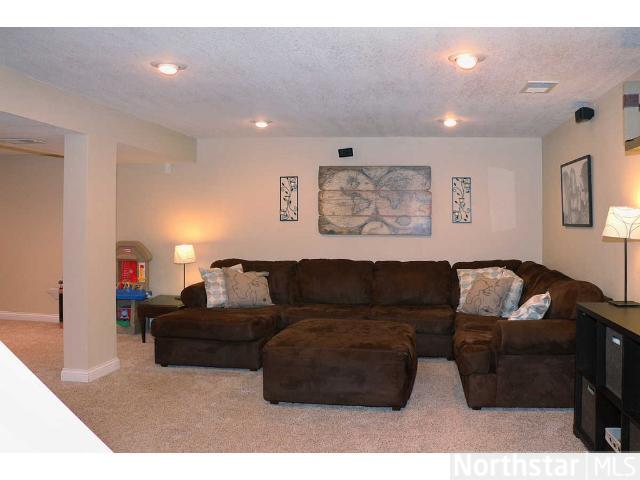 51 Allen Path, Faribault, MN 55021 photo 6
