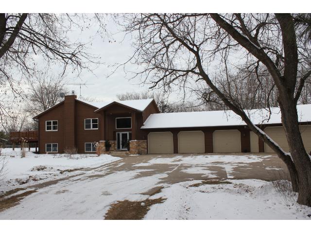 255 Plainview Dr, River Falls, WI 54022 photo 1