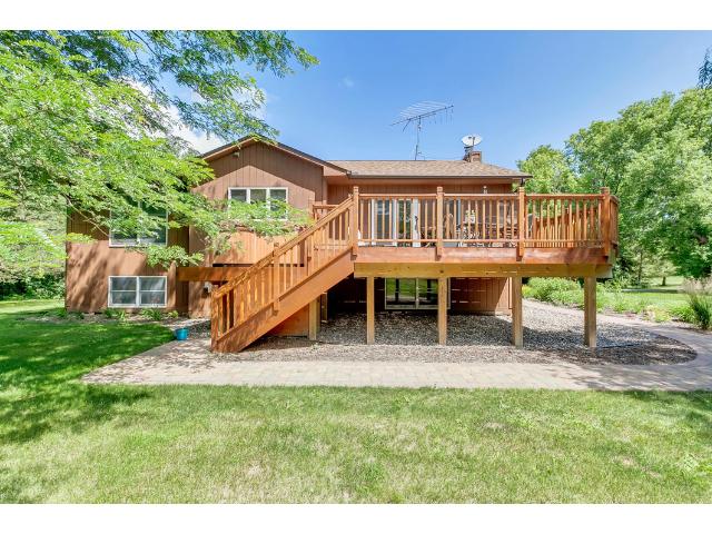 255 Plainview Dr, River Falls, WI 54022 photo 16