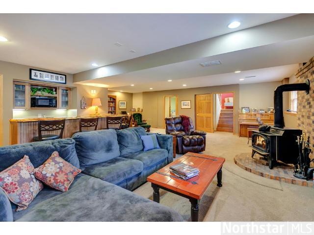 255 Plainview Dr, River Falls, WI 54022 photo 12