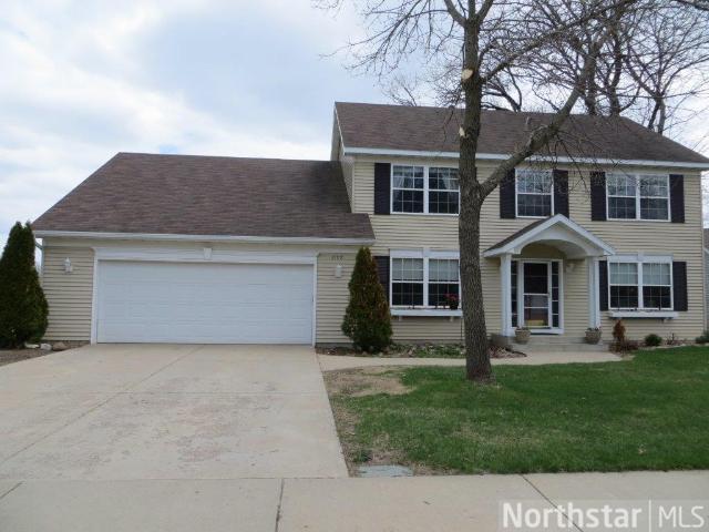 1122 Somerset Blvd, Saint Cloud, MN 56303 photo 1