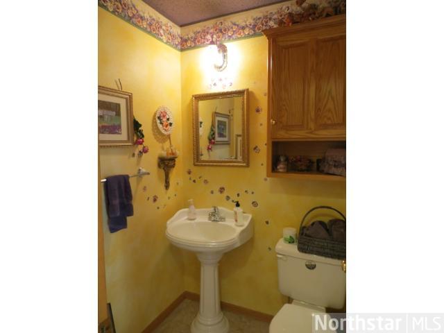 1122 Somerset Blvd, Saint Cloud, MN 56303 photo 11