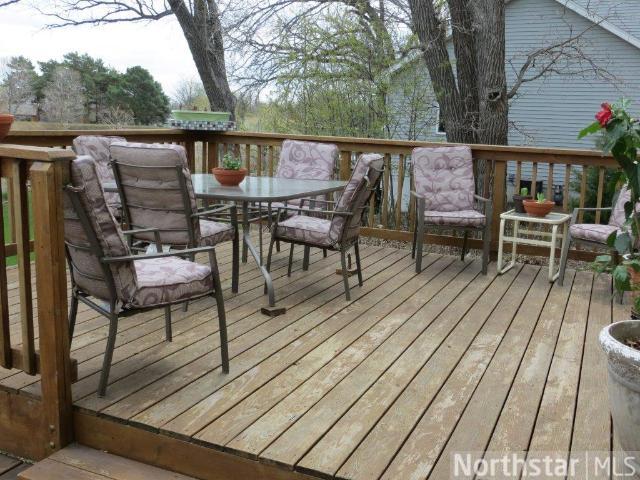 1122 Somerset Blvd, Saint Cloud, MN 56303 photo 2