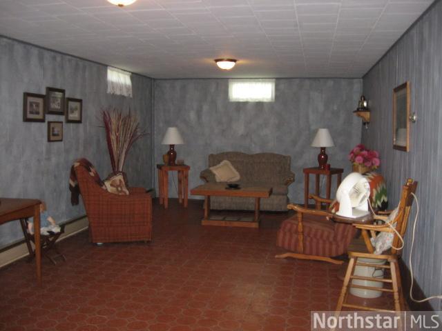 1710 11th E St, Glencoe, MN 55336 photo 10