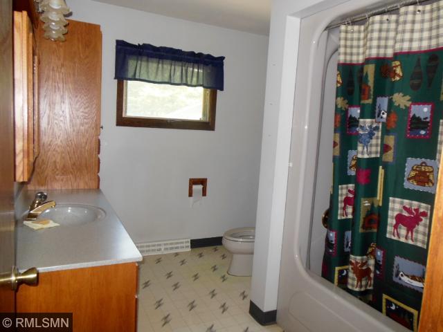 240 Ratika Rd, Esko, MN 55733 photo 11
