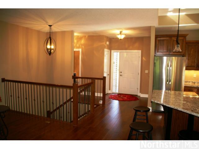 377 Brickyard Dr, Chaska, MN 55318 photo 5