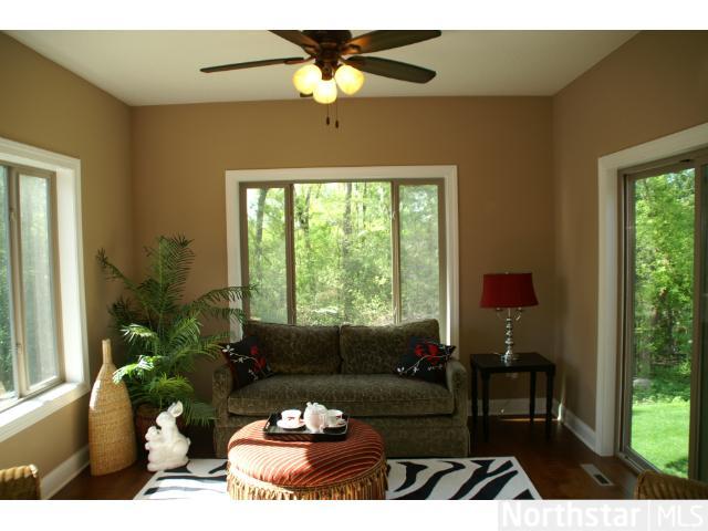 377 Brickyard Dr, Chaska, MN 55318 photo 12