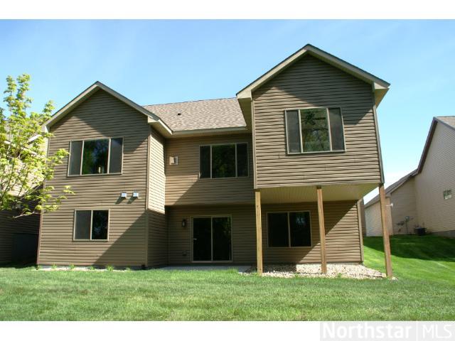 377 Brickyard Dr, Chaska, MN 55318 photo 18