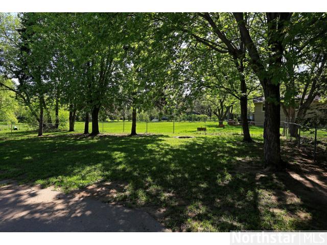 11433 Rhode Island Ct, Champlin, MN 55316 photo 18