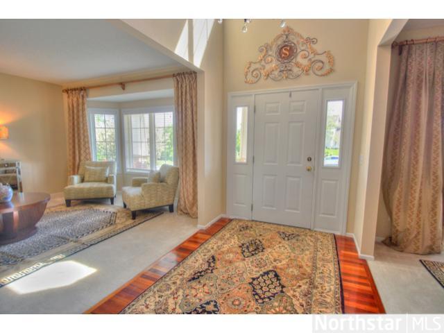 19171 Iteri Ave, Lakeville, MN 55044 photo 2