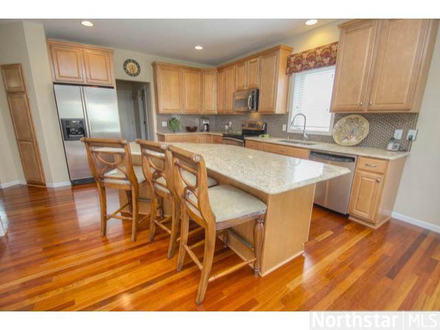 19171 Iteri Ave, Lakeville, MN 55044 photo 8
