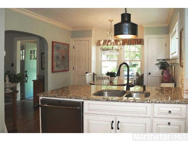 5315 Beard S Ave, Minneapolis, MN 55410 photo 3