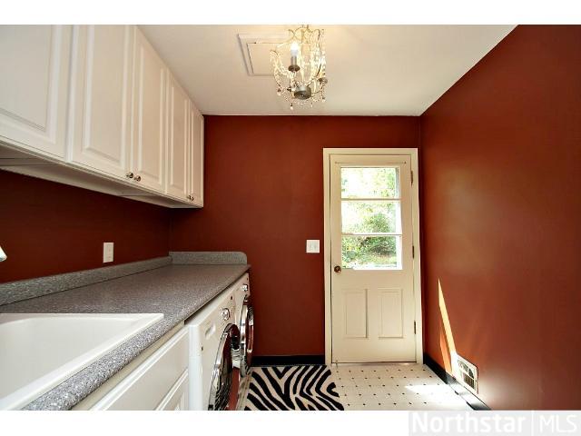 8108 Lea Rd, Bloomington, MN 55438 photo 12