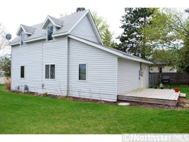 621 E Street NE, Brainerd, MN 56401 photo 4