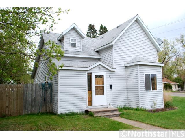 621 E Street NE, Brainerd, MN 56401 photo 3