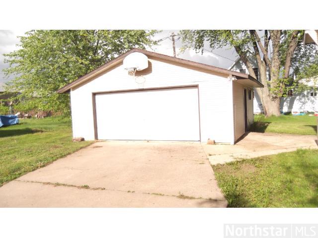 16 S Main St, Mcgregor, MN 55760 photo 8
