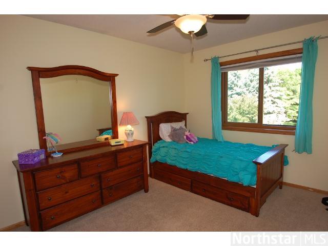 1484 Thomas Ln, Eagan, MN 55122 photo 14