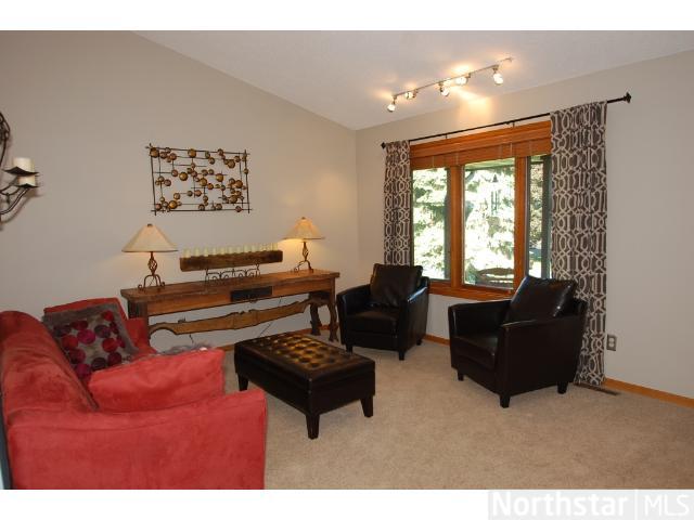1484 Thomas Ln, Eagan, MN 55122 photo 7