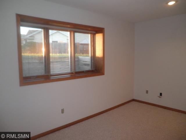 2124 9th Ave SE, Saint Cloud, MN 56304 photo 10