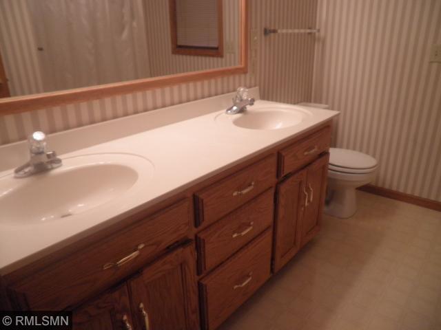 2124 9th Ave SE, Saint Cloud, MN 56304 photo 5