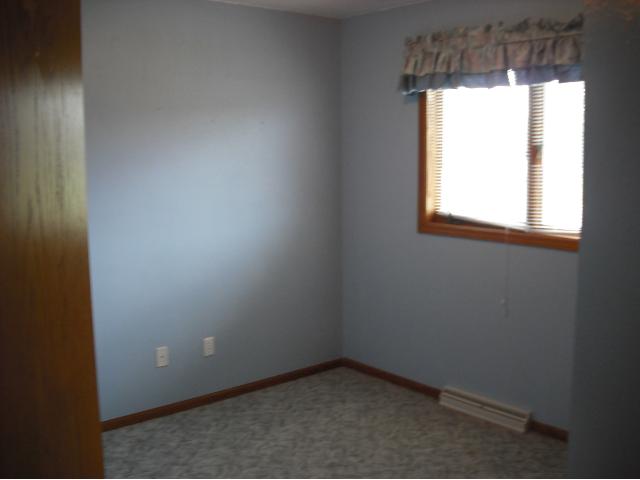 237 Fraser Dr, Foley, MN 56329 photo 8