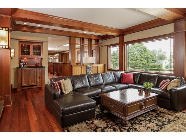 375 E Paddock Cir, Wayzata, MN 55391 photo 3