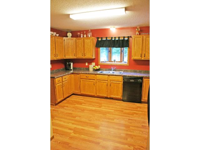9732 Mitchell Cir, Brainerd, MN 56401 photo 3