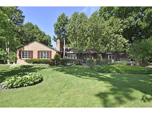 3610 Westview Dr, Wayzata, MN 55391 photo 1