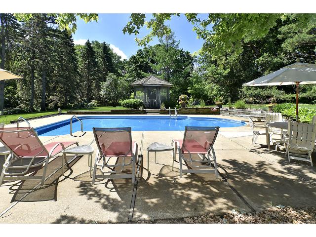 3610 Westview Dr, Wayzata, MN 55391 photo 17