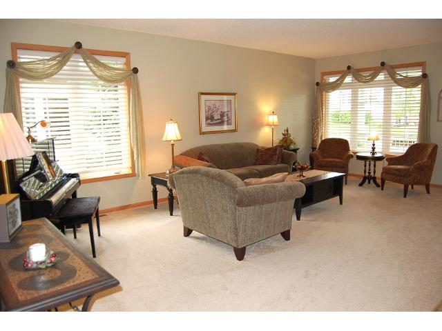 13636 Crossglenn Path, Rosemount, MN 55068 photo 3
