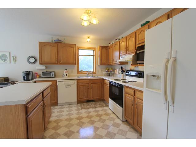 9221 Black Bear Trl, Brainerd, MN 56401 photo 2