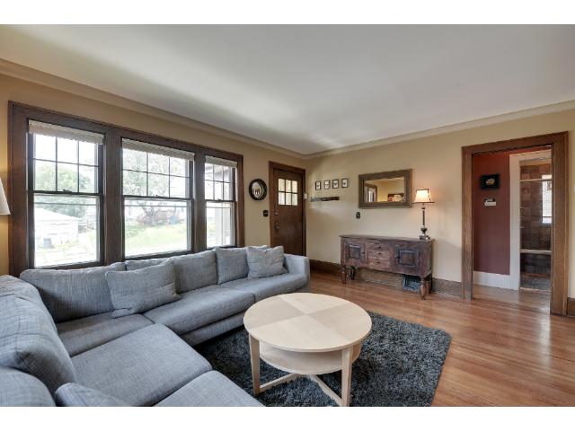 1615 E 40th St, Minneapolis, MN 55407 photo 2
