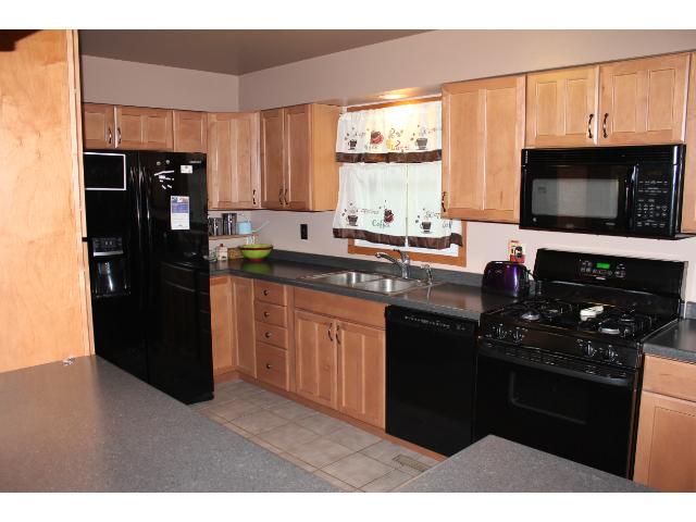 1131 Heard Ave, Champlin, MN 55316 photo 4
