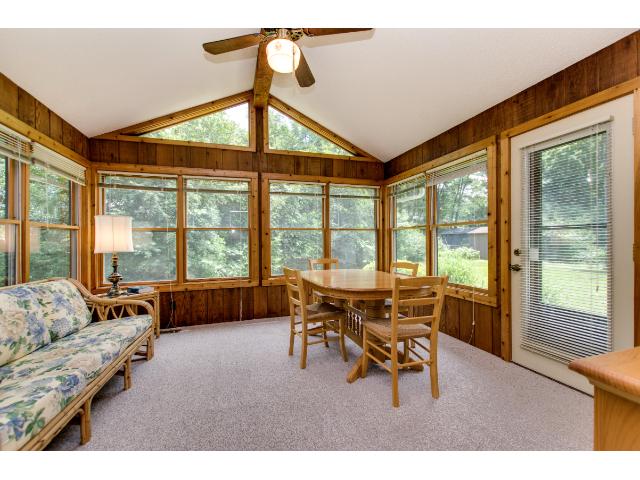 3947 Stacker Pl, Saint Paul, MN 55110 photo 9